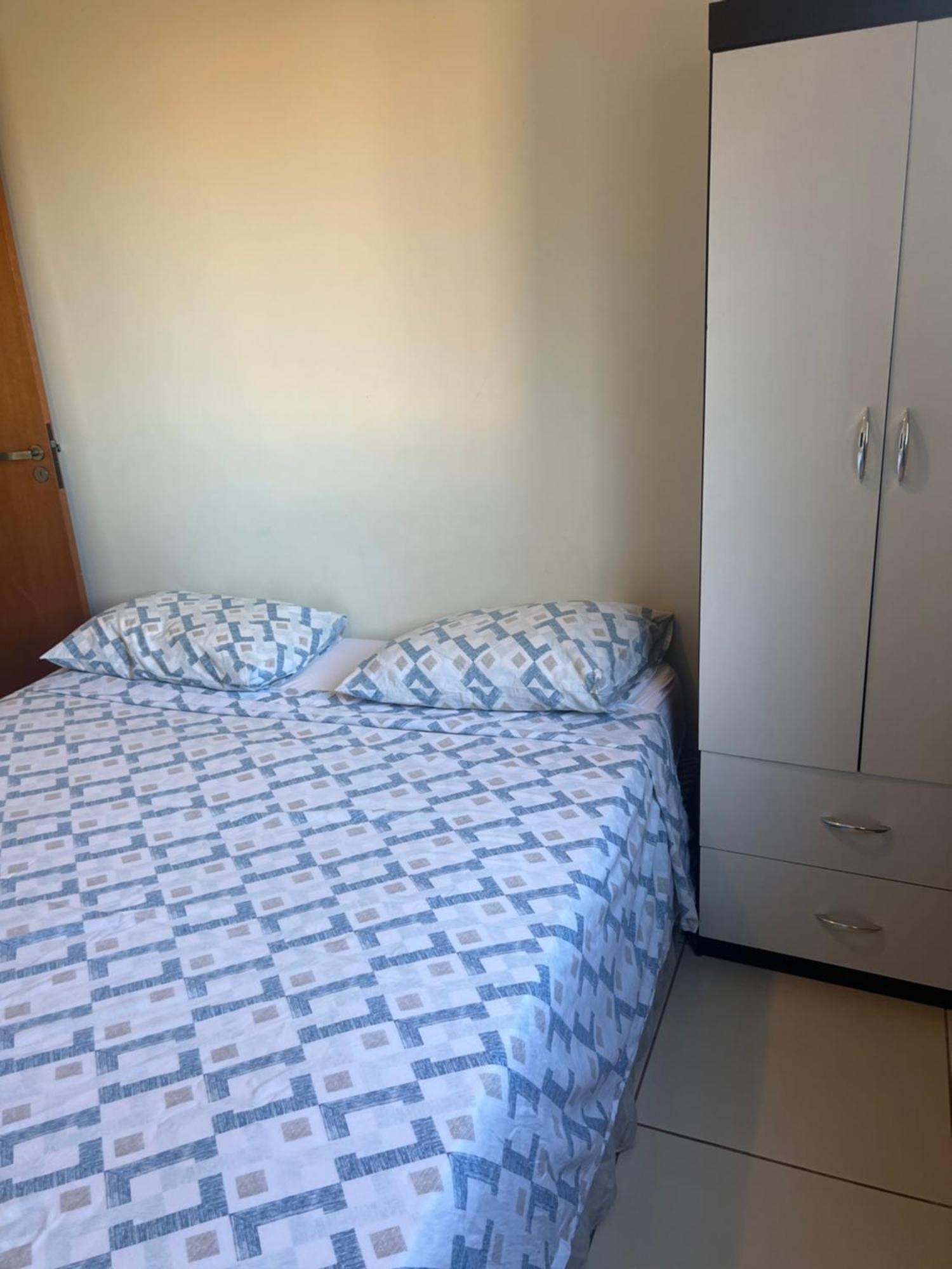 London Victoria Cond 1 Apartment