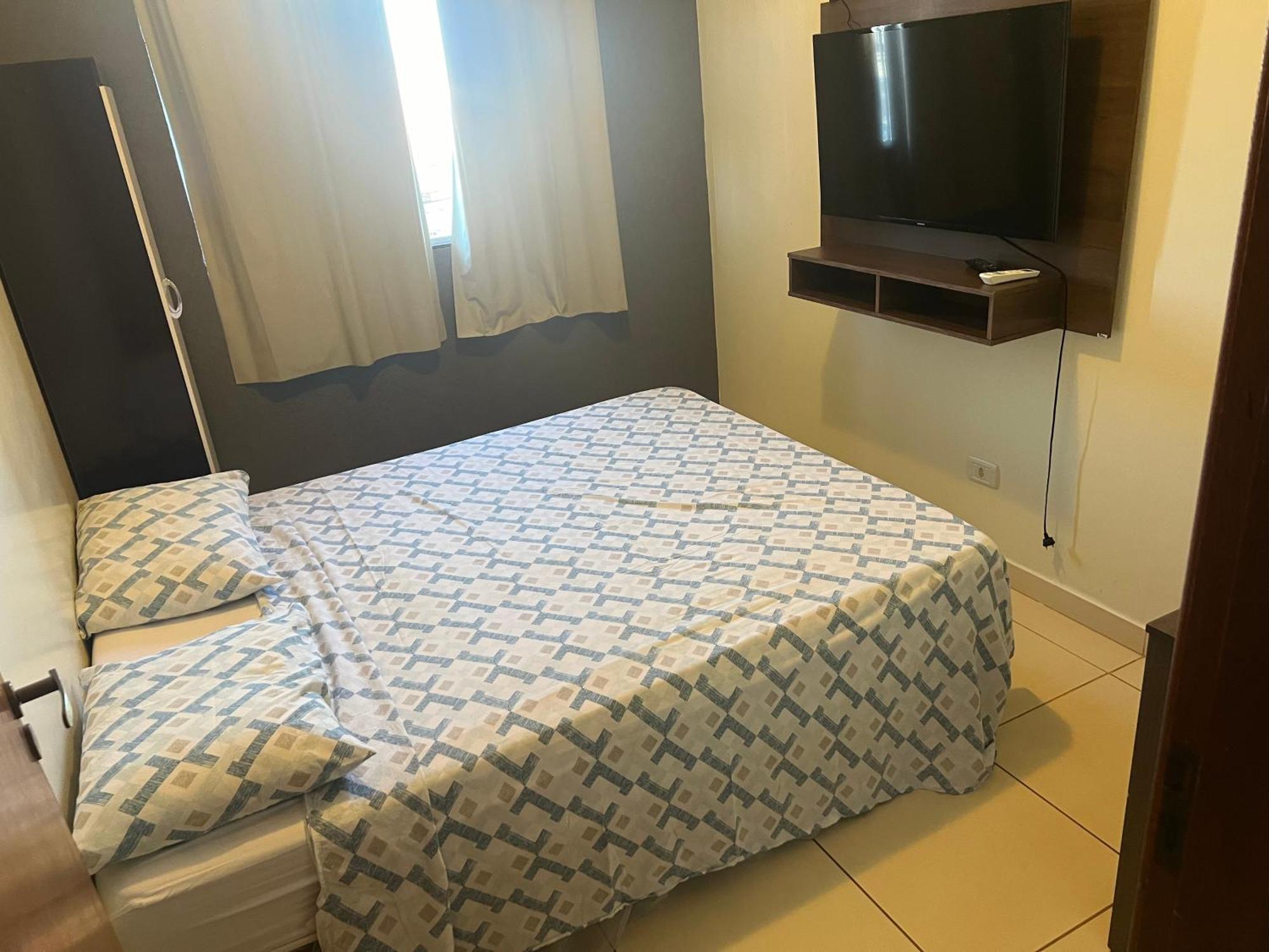London Victoria Cond 1 Apartment *